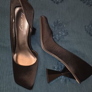 Brand NEW Circus by Sam Edelman Black Satin Heels SIZE 10